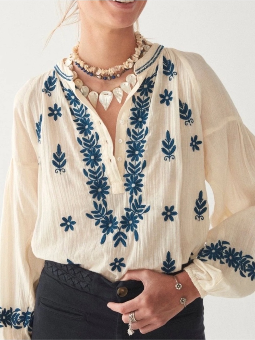 NWT Maison Hotel Blouse Lina Long Sleeve in Caribe Blue Cream Embroidered Floral